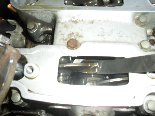 <adjusting the 1980 CB650 exhaust valve lash>