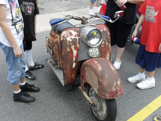 <kids love vintage scooters>