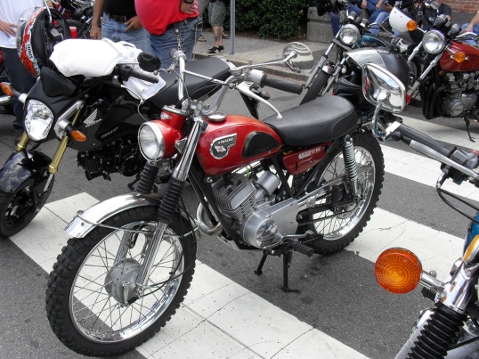 <Kawasaki 120TR Enduro>