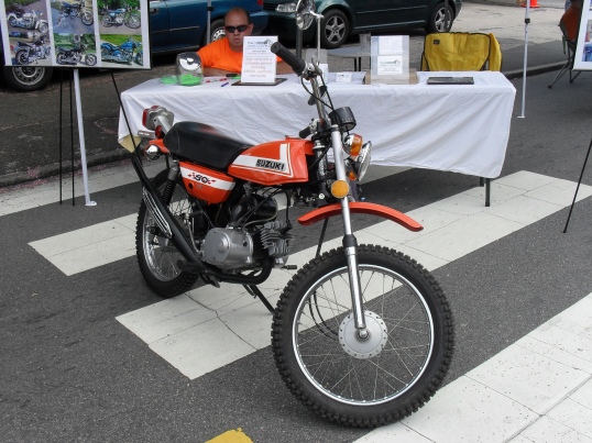 <street legal 50cc Suzuki>