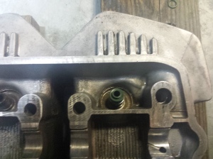 <Honda cm400 exhaust valve seal>